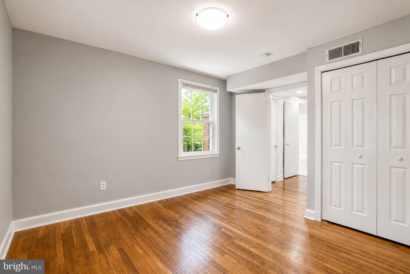 2102 Suitland Ter Se #302 Property Photo 20