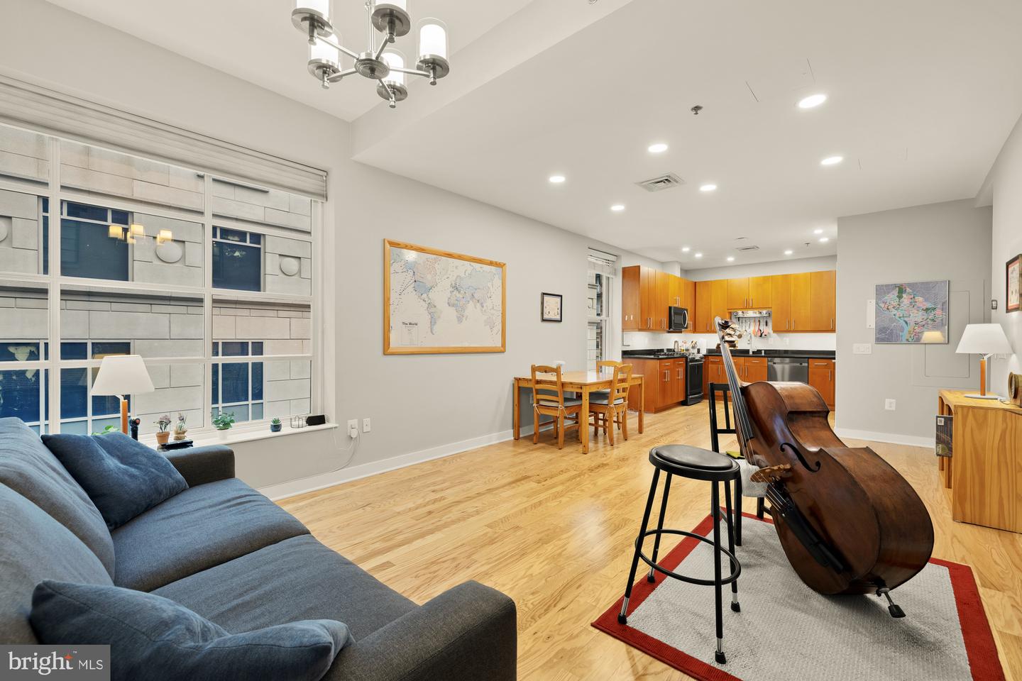 675 E ST NW #350 Property Photo 1