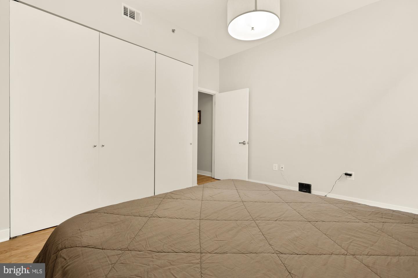675 E St Nw #350 Property Photo 8