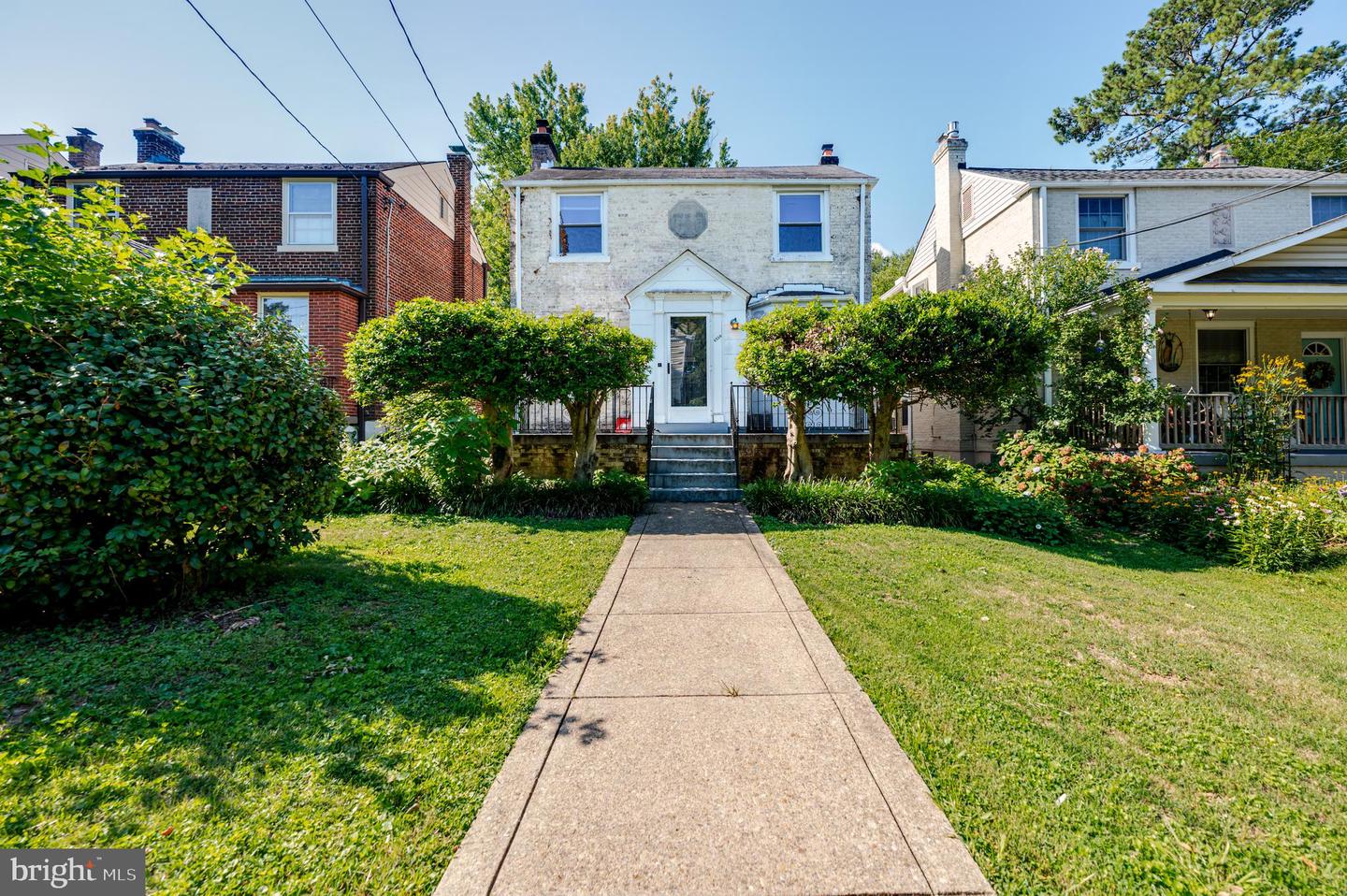 4530 HARRISON ST NW Property Photo 1