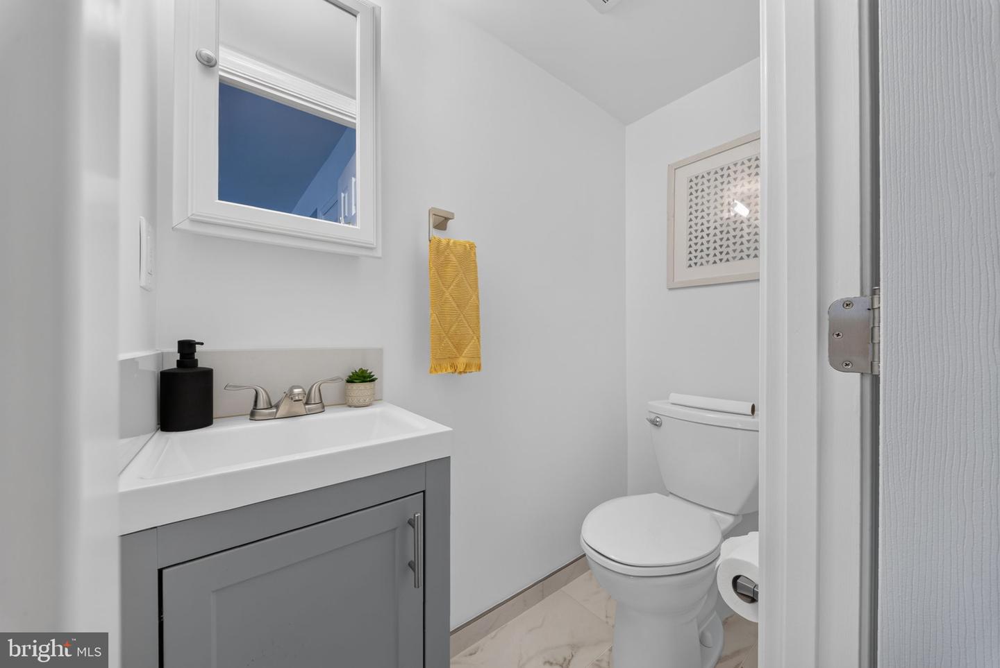 606 Newton Pl Nw #606 Property Photo 5