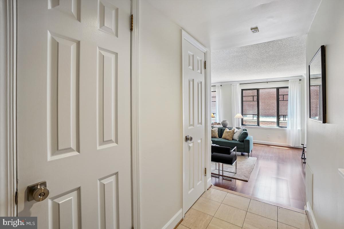1080 Wisconsin Ave Nw #1004 Property Photo 5