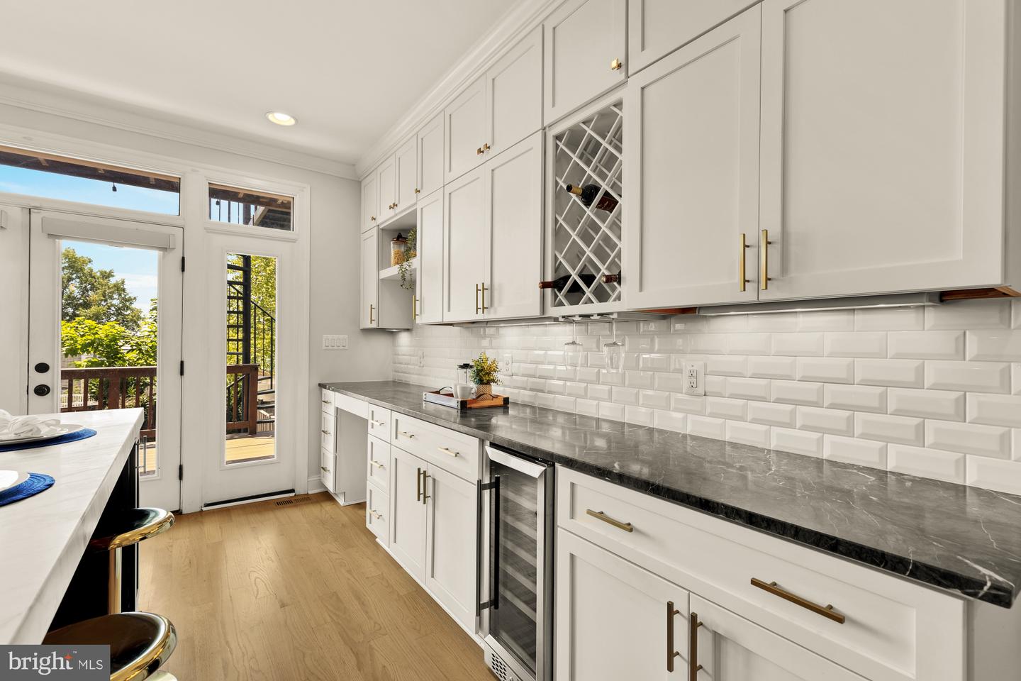 1247 Oates St Ne #a Property Photo 8