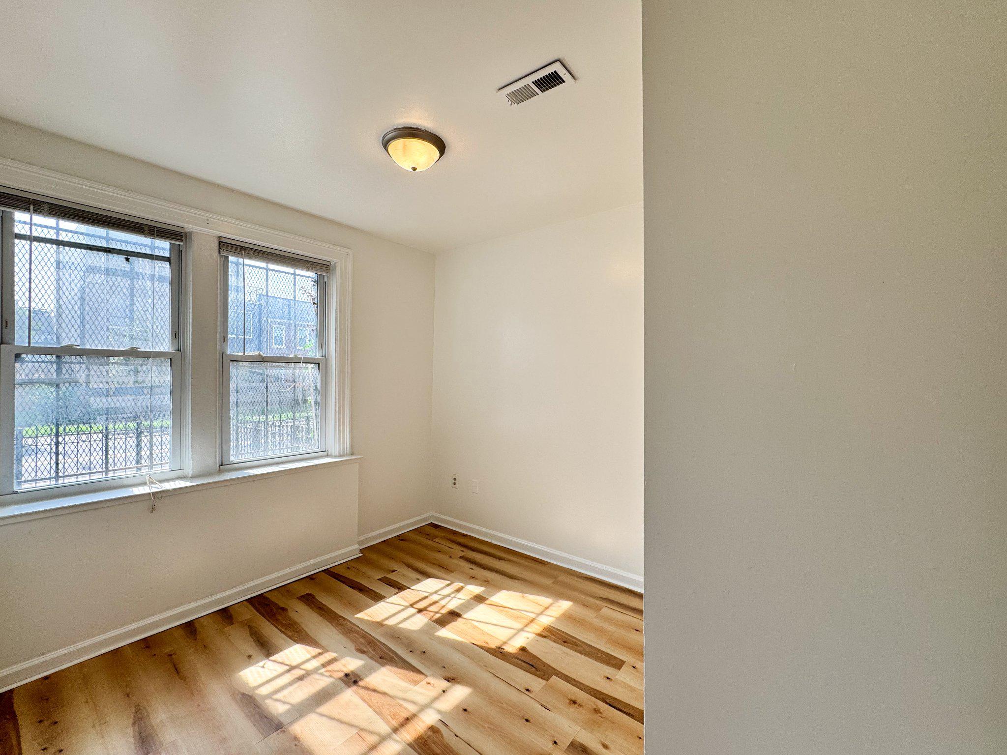 1652 West Virginia Ave Ne #1 Property Photo 2
