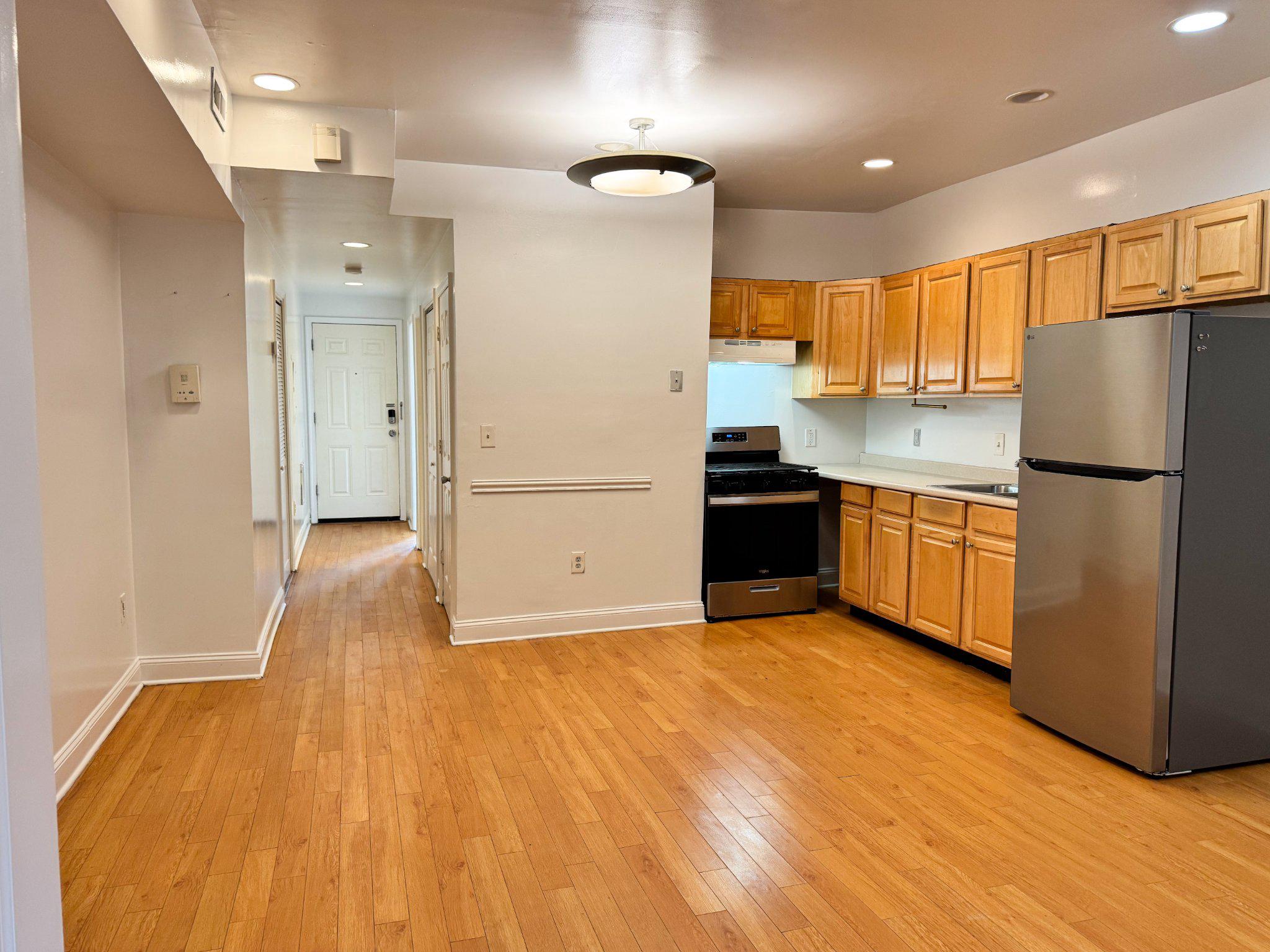 1652 West Virginia Ave Ne #1 Property Photo 6