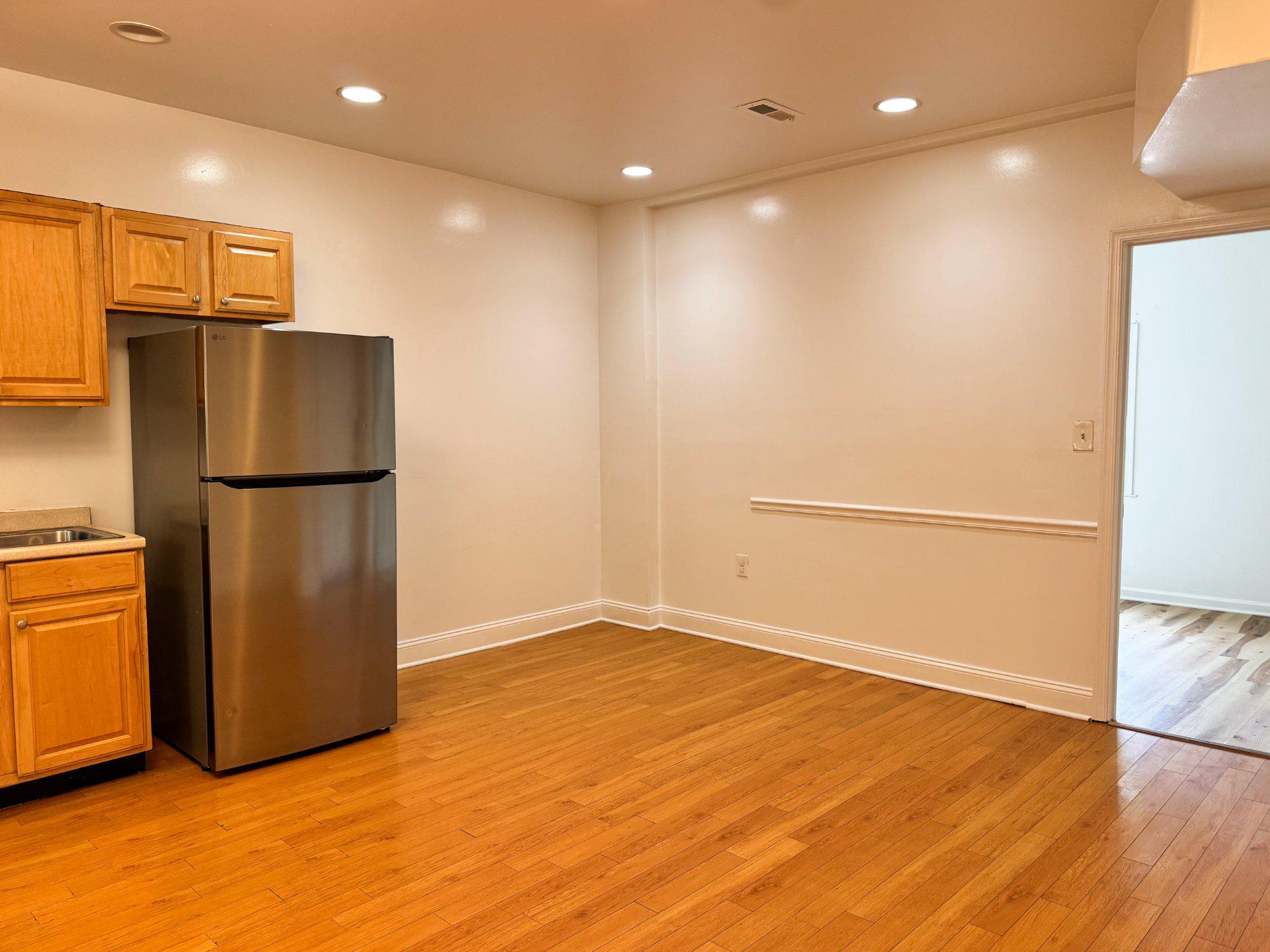 1652 West Virginia Ave Ne #1 Property Photo 7