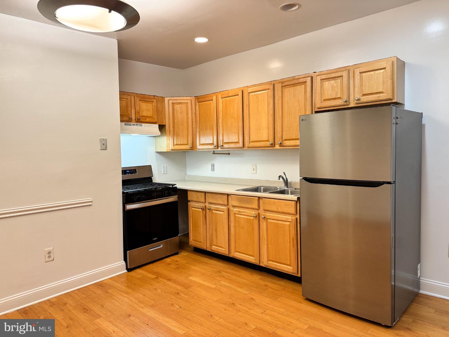 1652 West Virginia Ave Ne #1 Property Photo 8