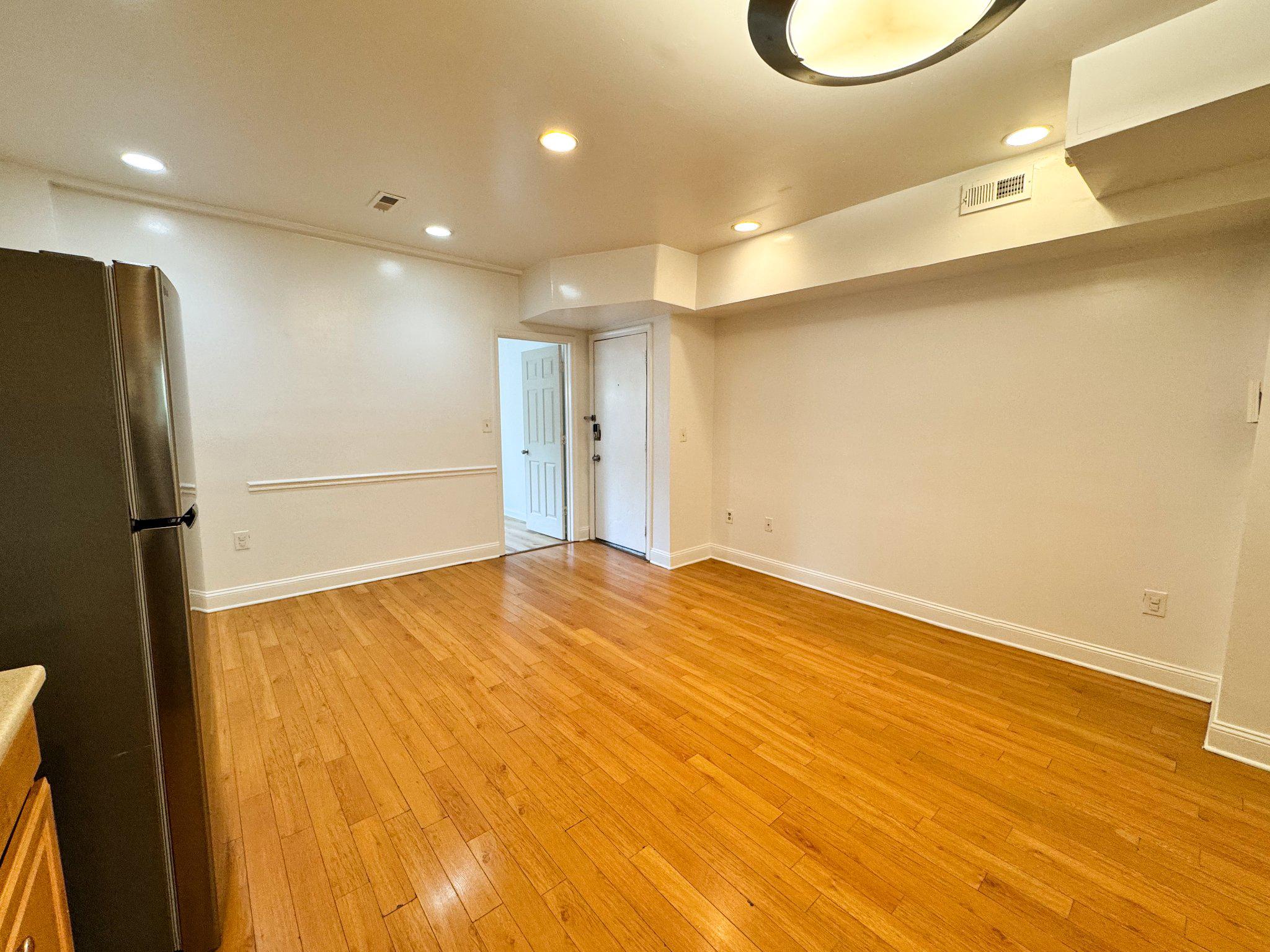 1652 West Virginia Ave Ne #1 Property Photo 10