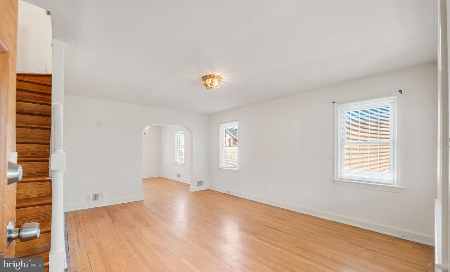 DCDC2276872 Property Photo 4