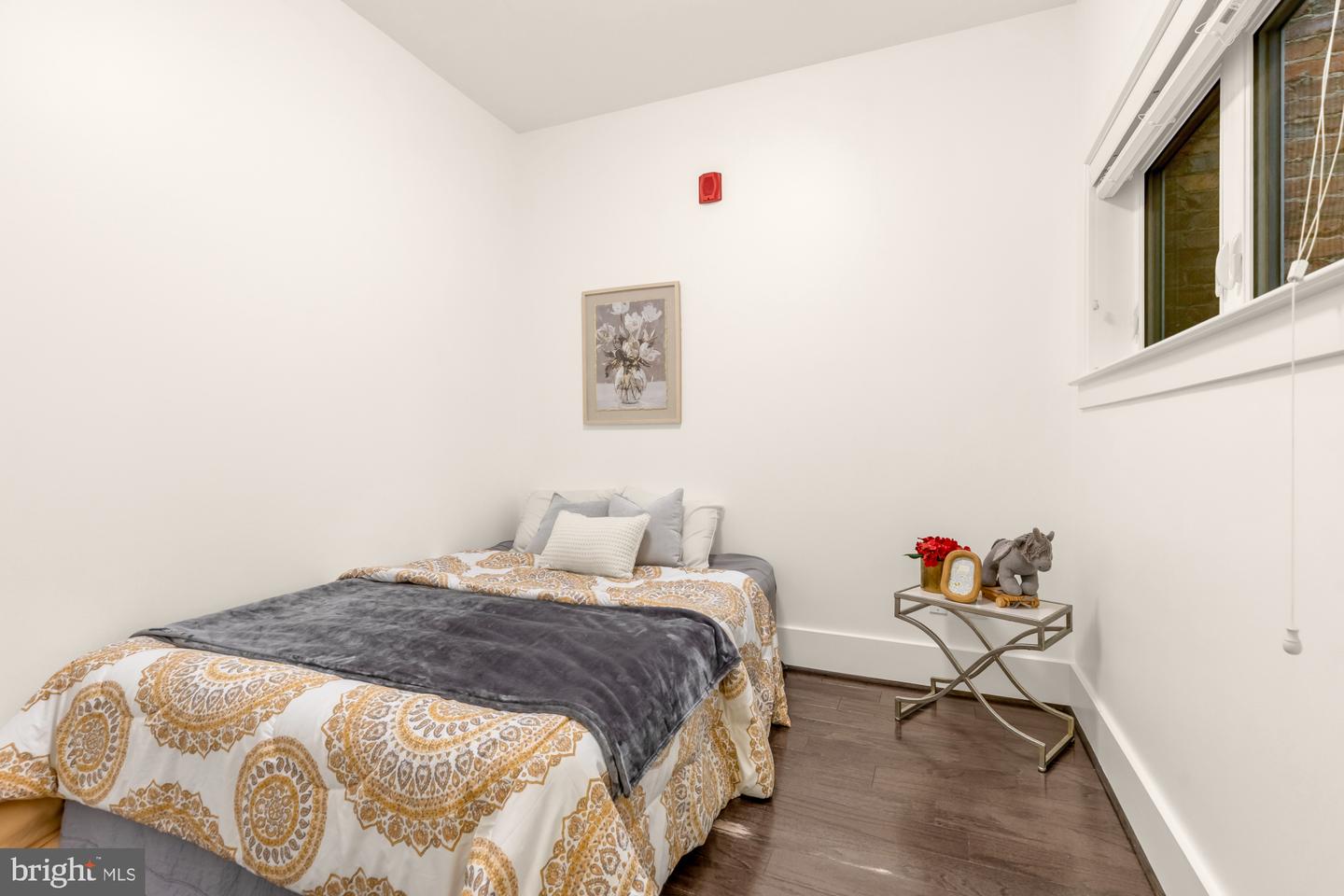1451 Girard St Nw #2 Property Photo 18