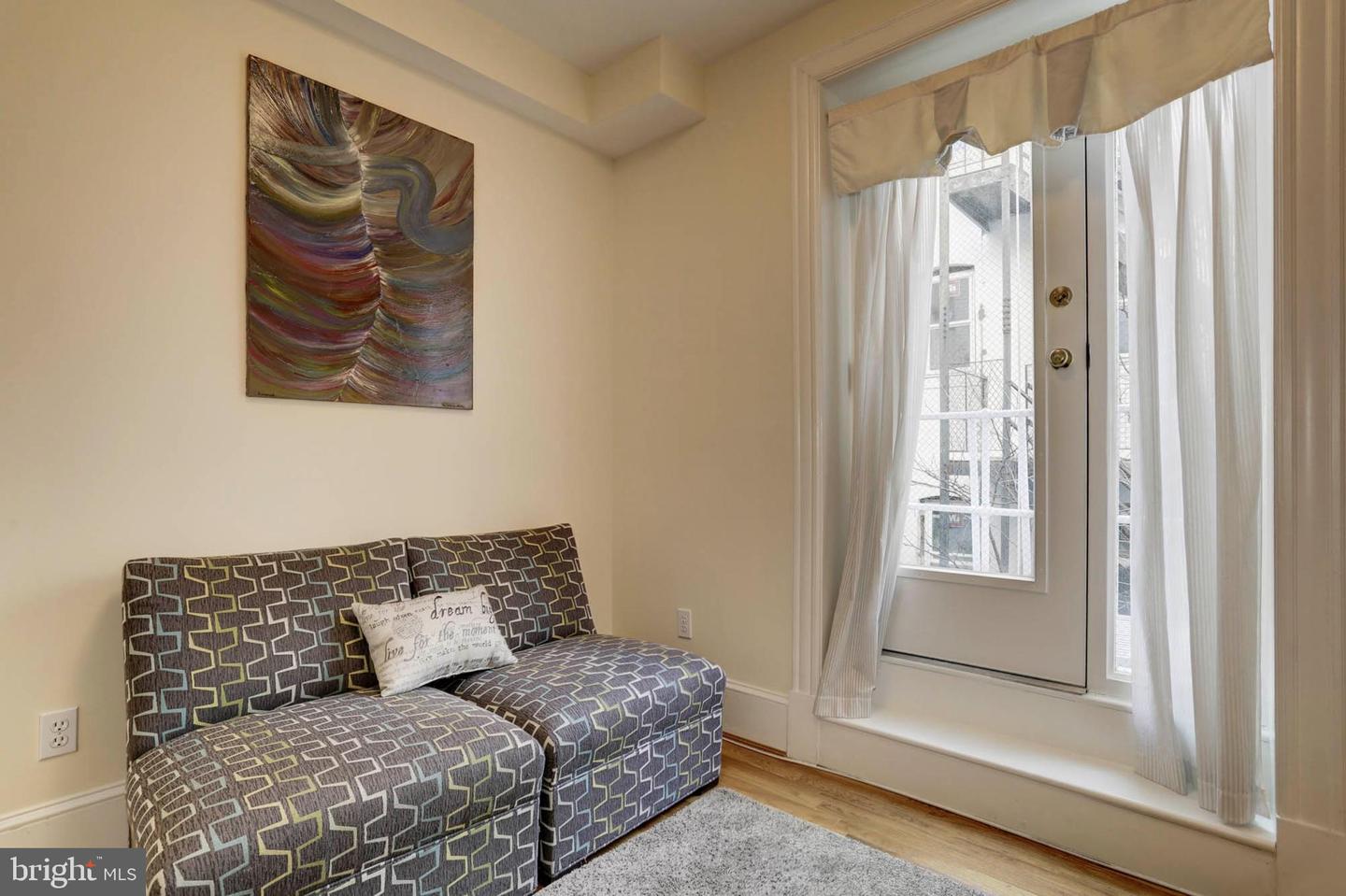 1807 California St Nw #205 Property Photo 15