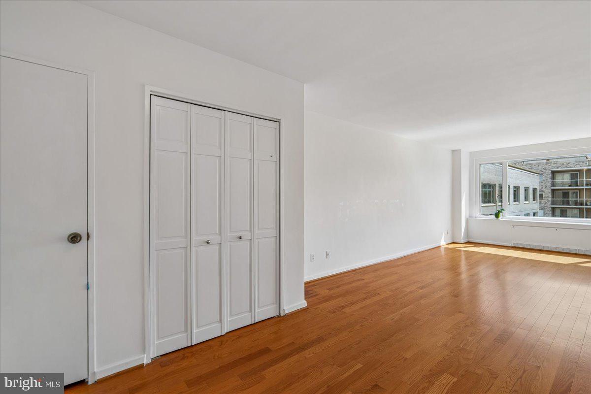 2475 Virginia Ave Nw #918 Property Photo 9