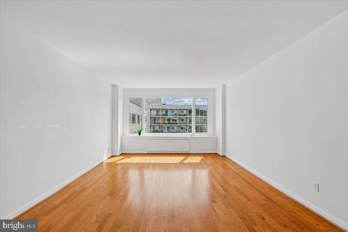 2475 Virginia Ave Nw #918 Property Photo 10