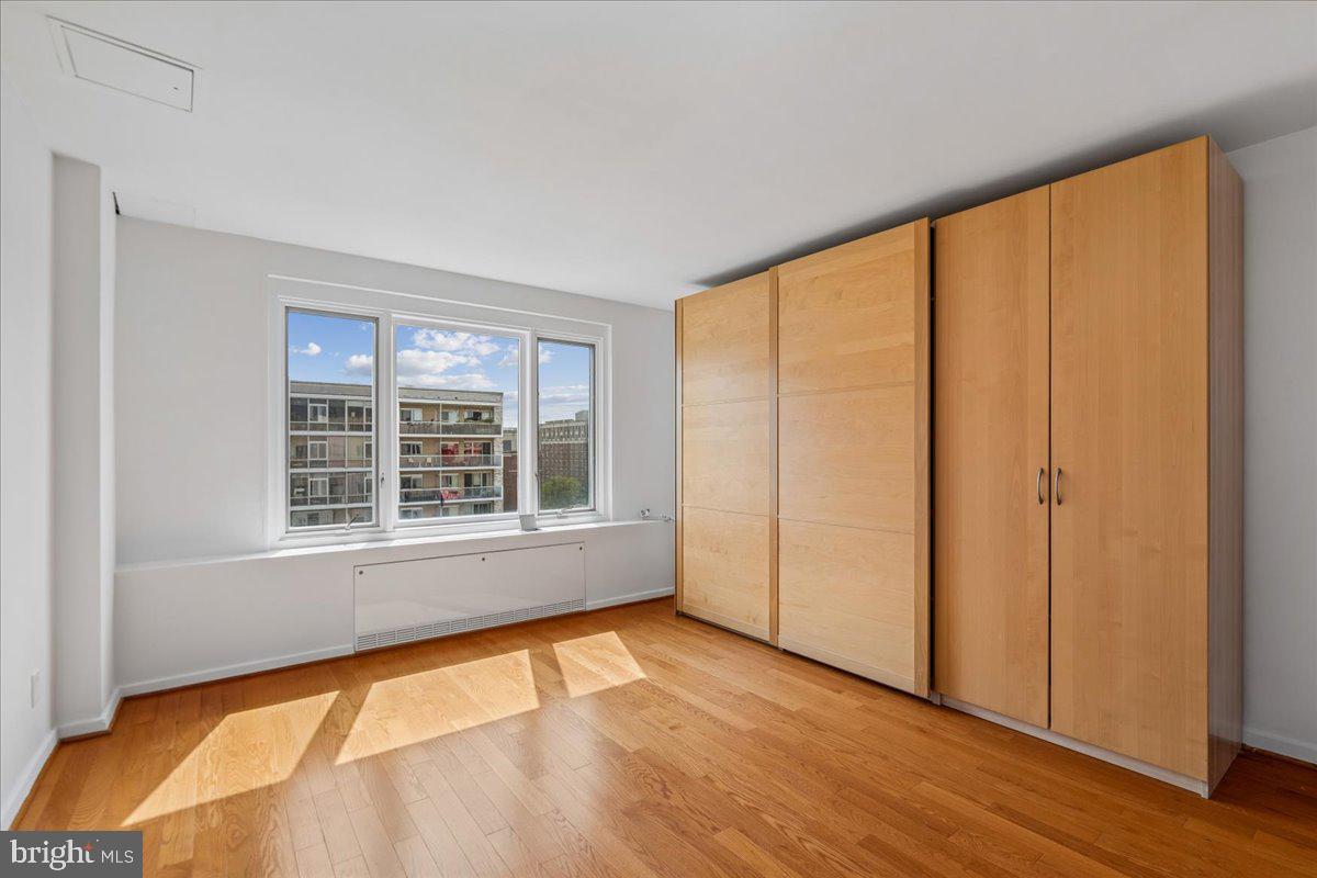 2475 Virginia Ave Nw #918 Property Photo 16