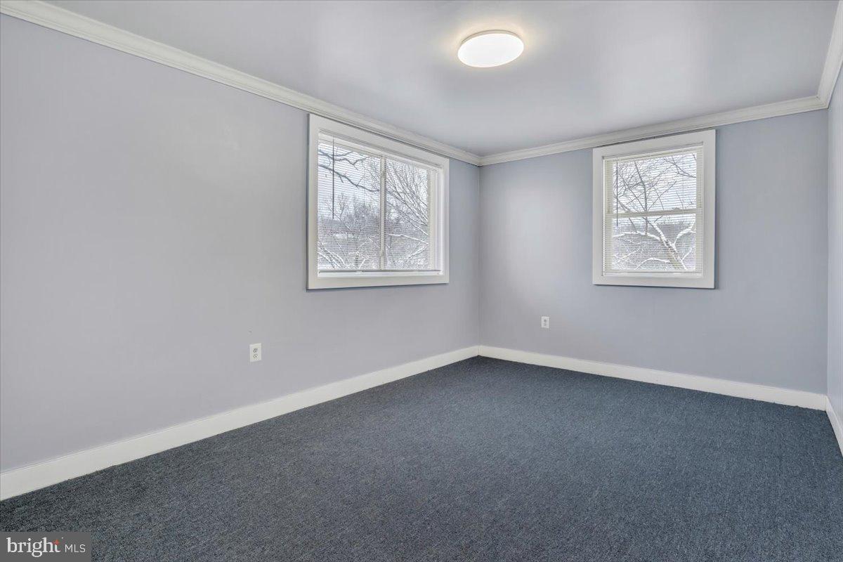 2850 Hartford St Se #303 Property Photo 10