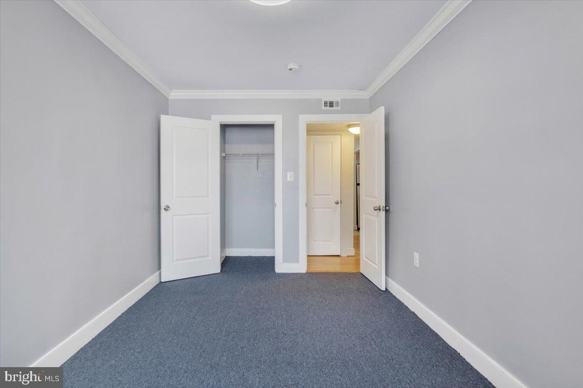 2850 Hartford St Se #303 Property Photo 12