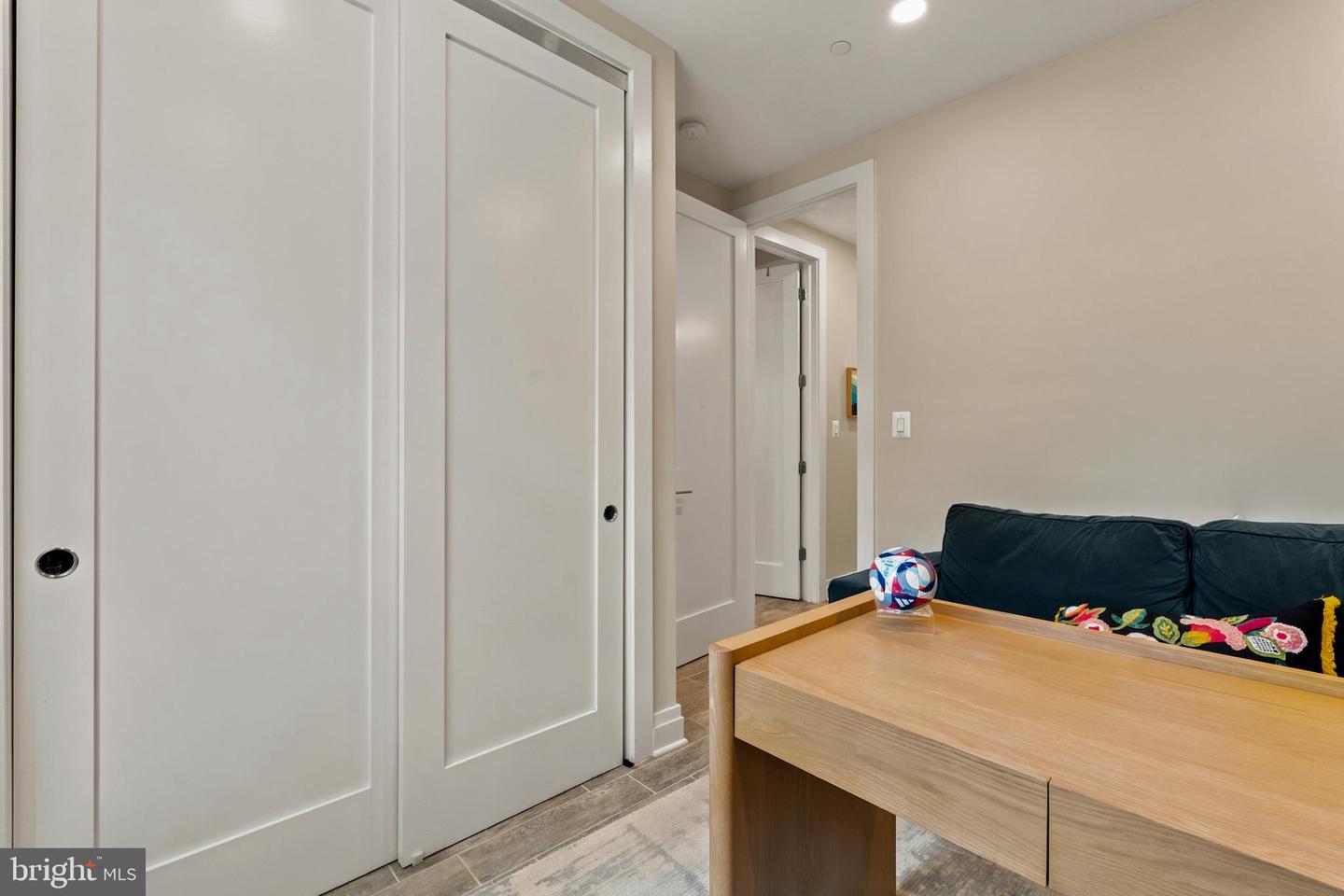 2618 University Pl Nw #2 Property Photo 16