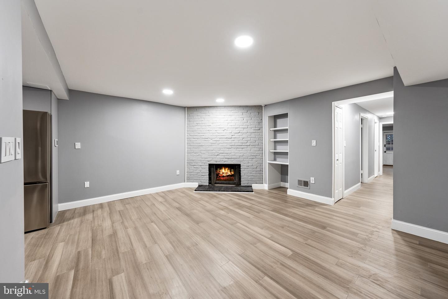 313 F St Ne #a Property Photo 4