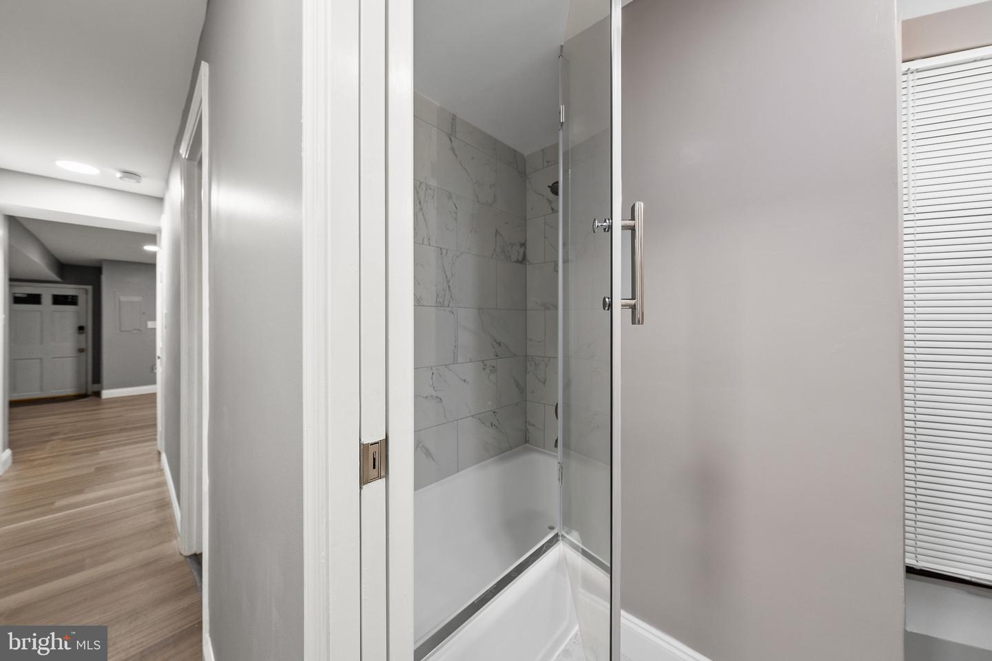 313 F St Ne #a Property Photo 10