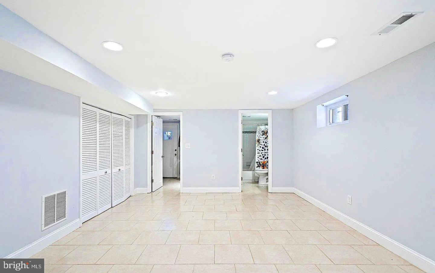 120 Webster St Ne Property Photo 17