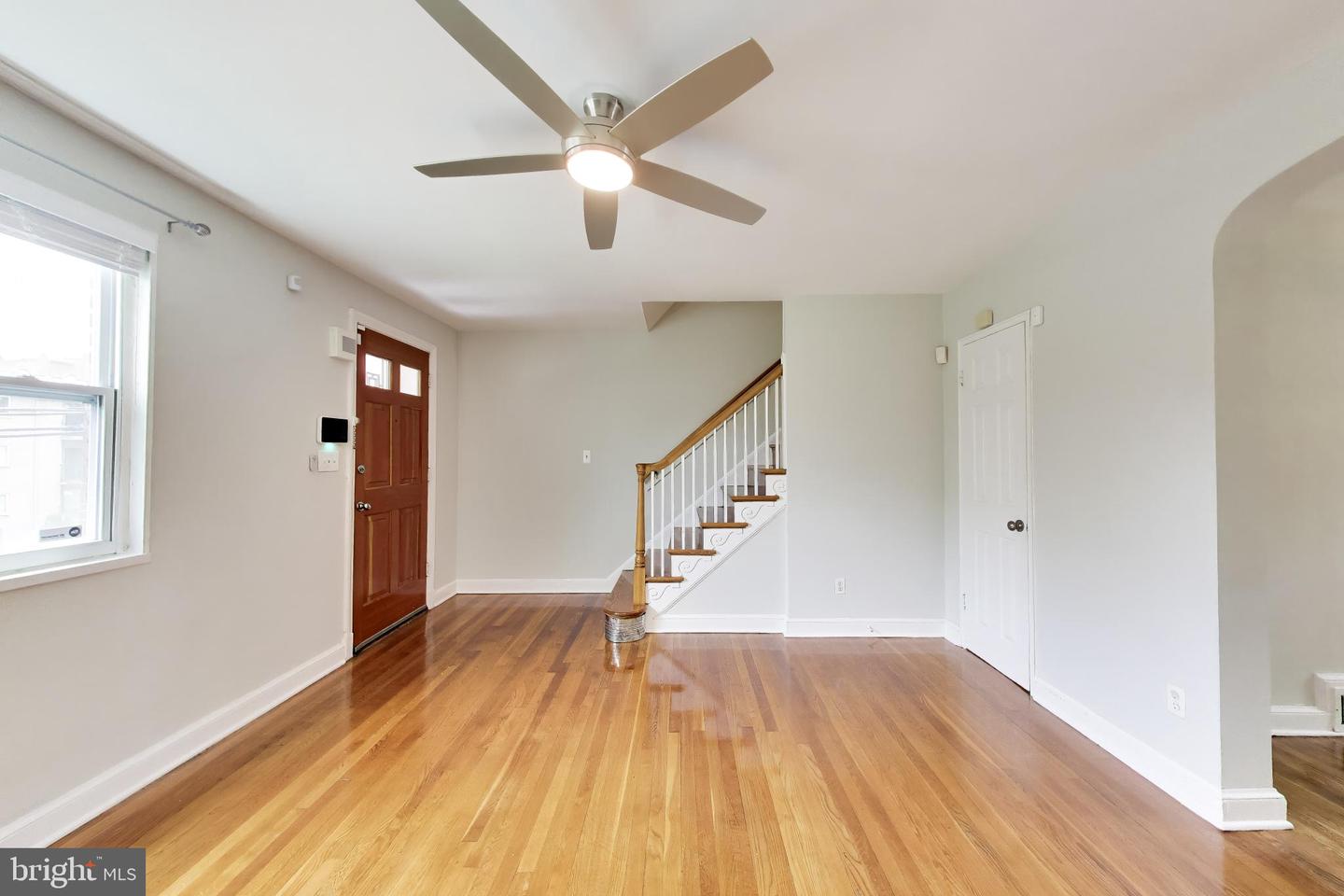 640 Chesapeake St Se Property Photo 3