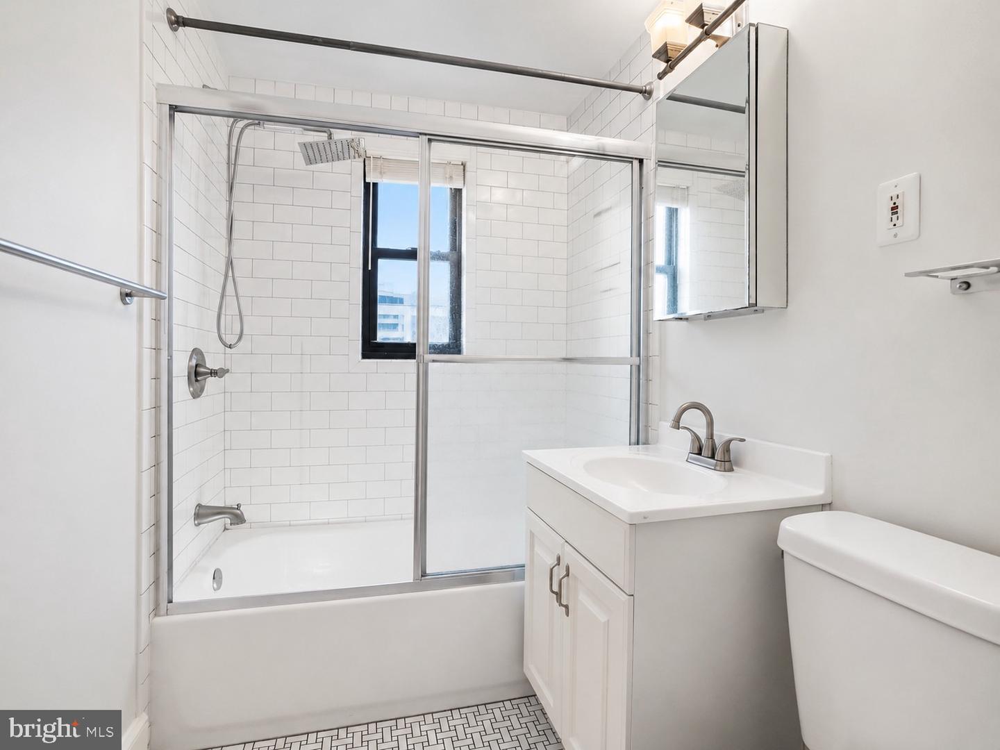 2141 I St Nw #610 Property Photo 5