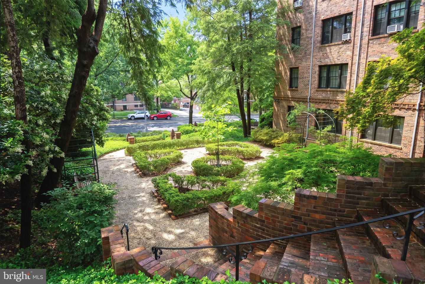 3041 Sedgwick Street Nw #201-d Property Photo 38