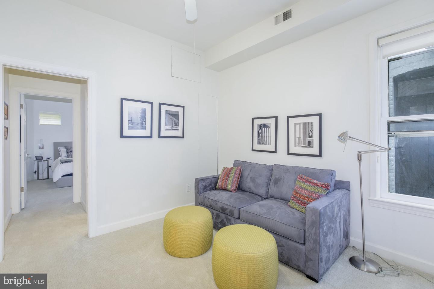 607 Constitution Ave Ne Property Photo 14
