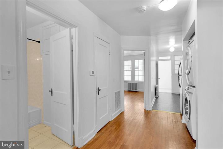 1616 17th Pl Se Property Photo 3