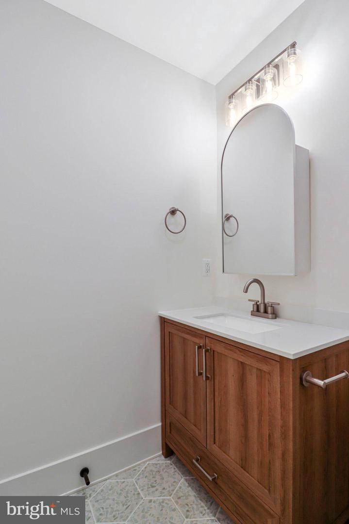 29 N St Nw #1 Property Photo 12