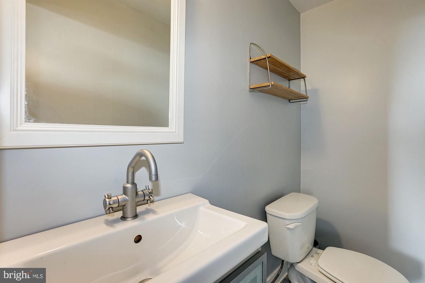 1326 L St Se Property Photo 7