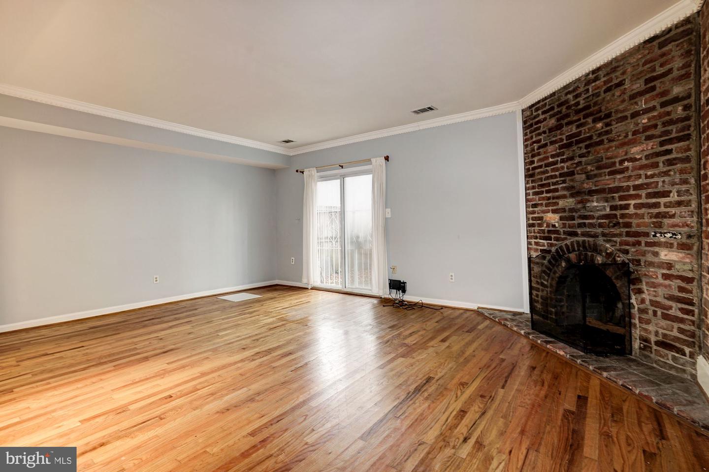 1326 L St Se Property Photo 18