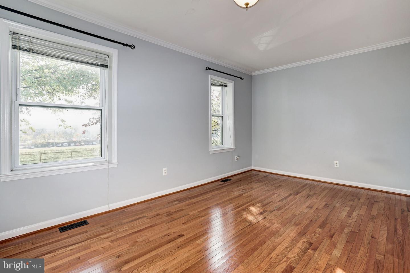 1326 L St Se Property Photo 22