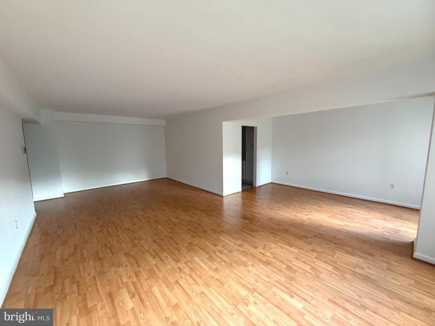 4201 Cathedral Ave Nw #303e Property Photo 6