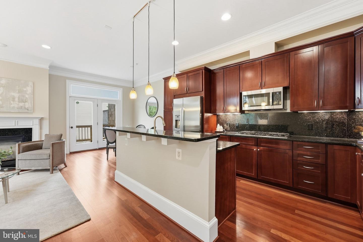 4462 Macarthur Blvd Nw Property Photo 13
