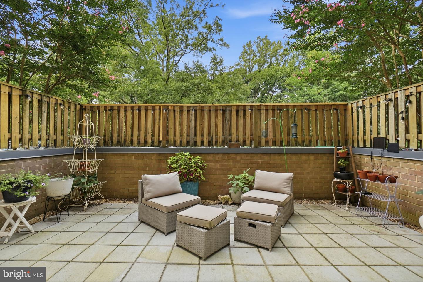 2939 Van Ness St Nw #106 Property Photo 10