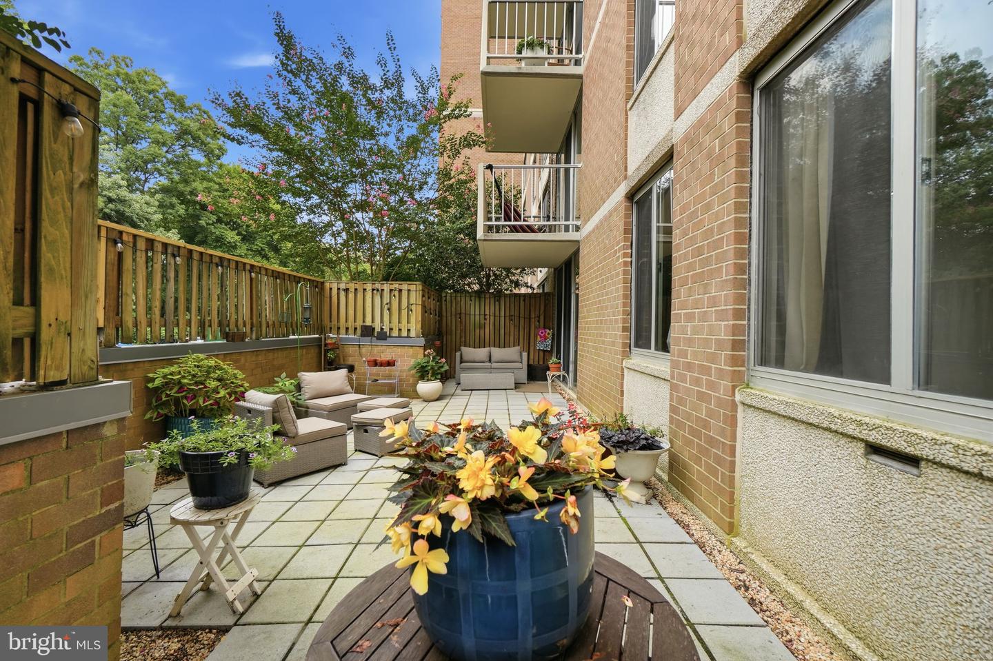 2939 Van Ness St Nw #106 Property Photo 11