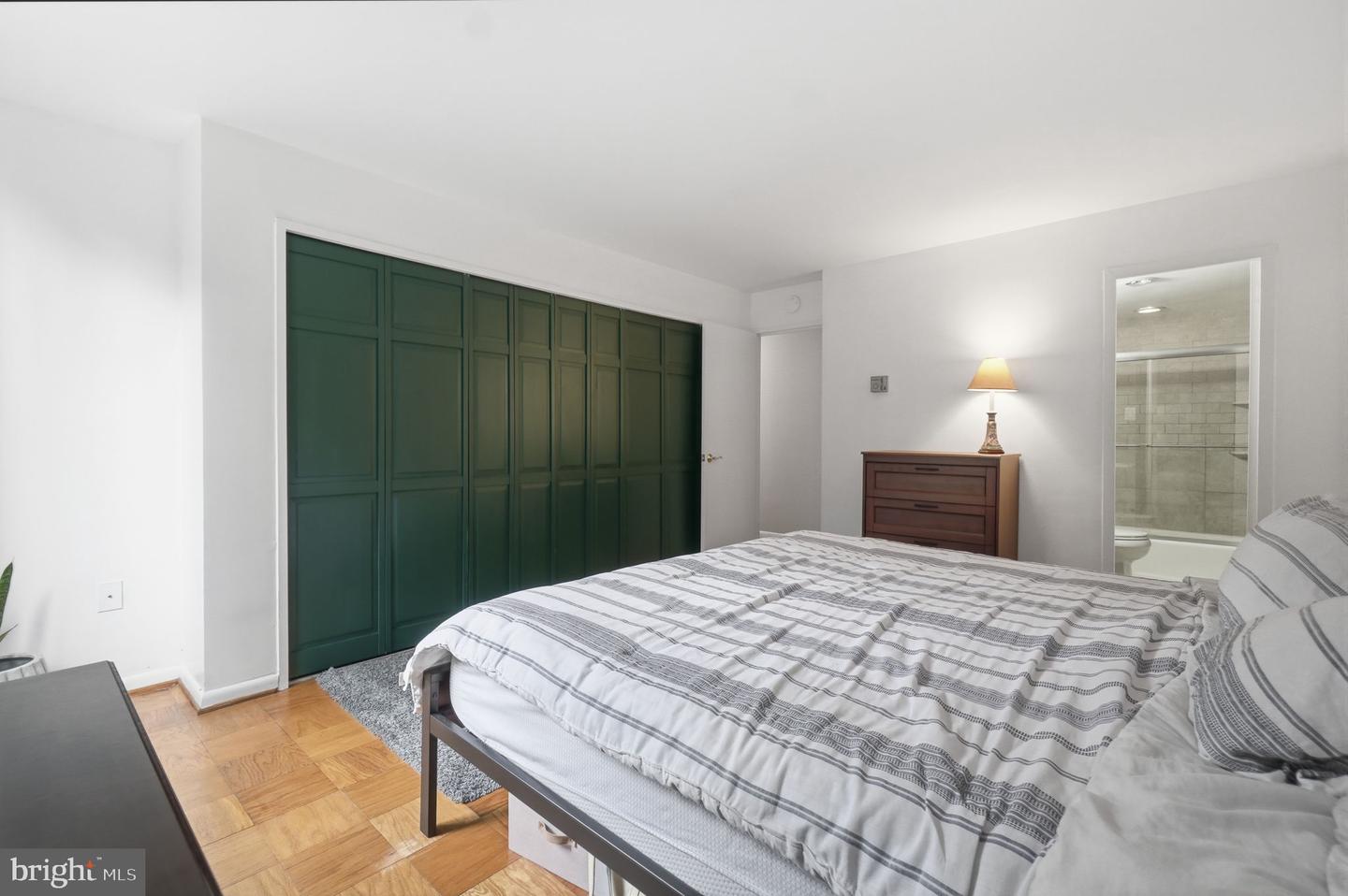 2939 Van Ness St Nw #106 Property Photo 19