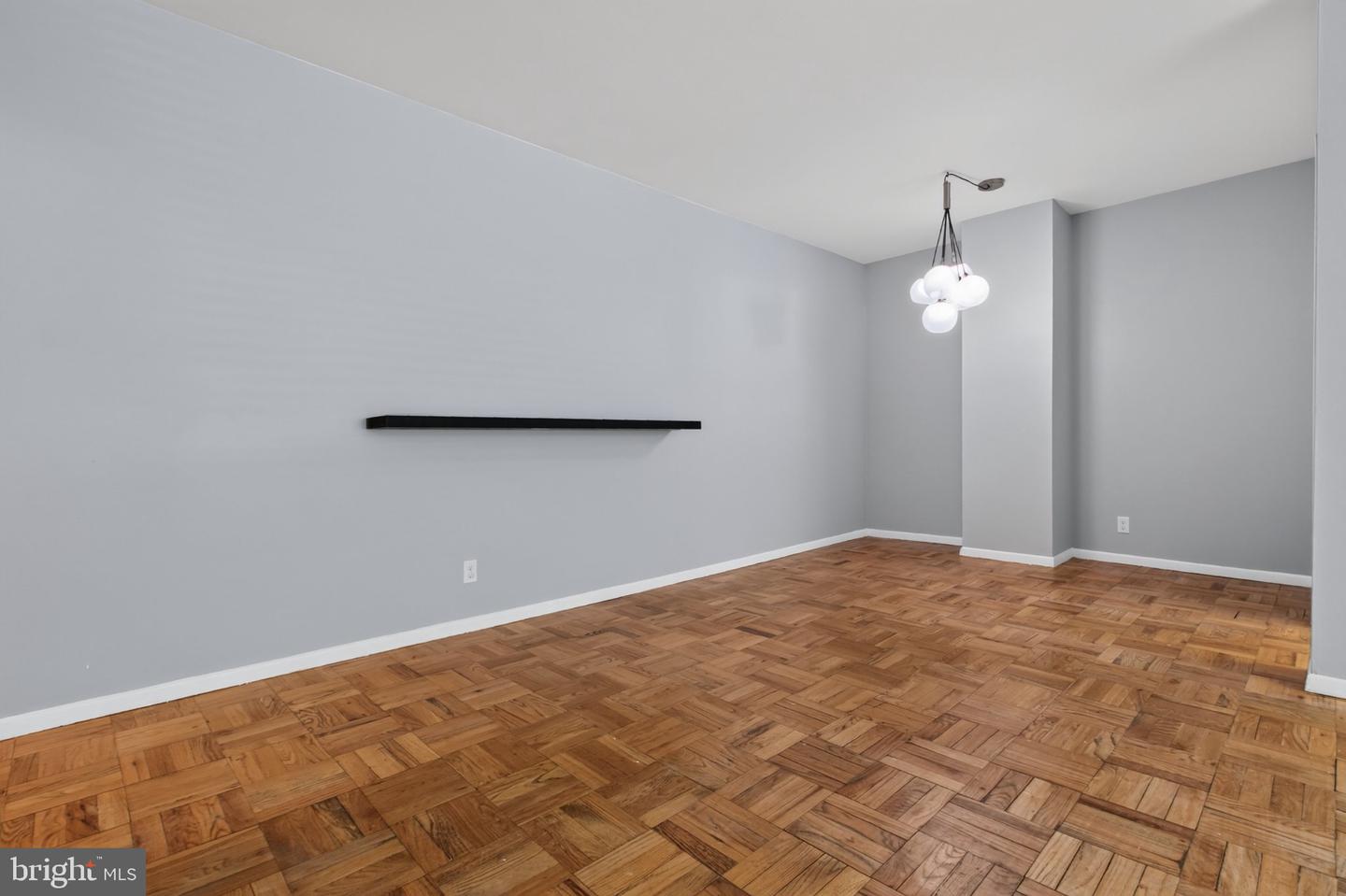 4200 Cathedral Ave Nw #111 Property Photo 10