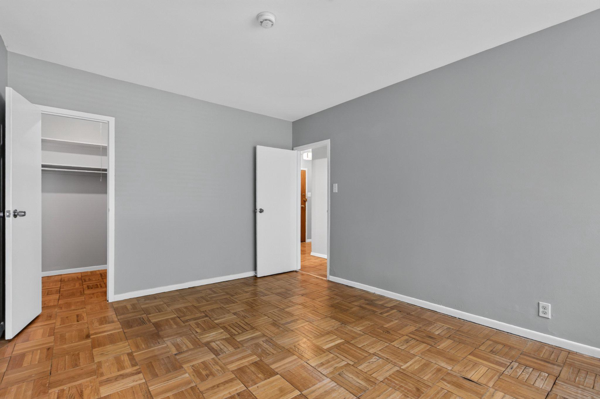4200 Cathedral Ave Nw #111 Property Photo 18