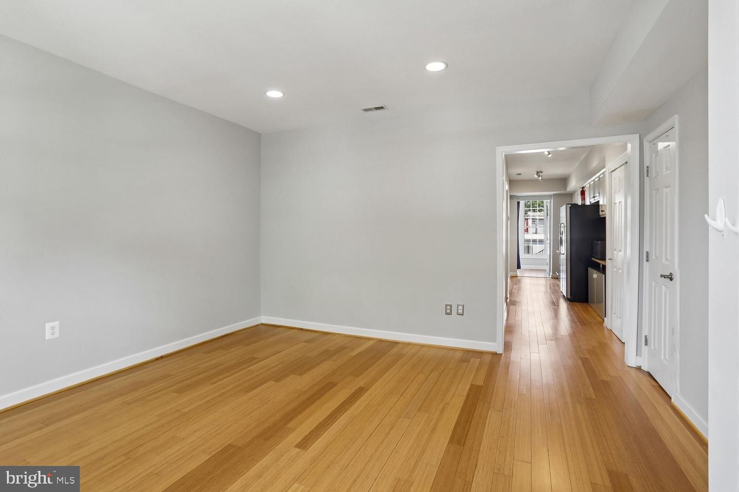 937 Randolph St Nw #1 Property Photo 10