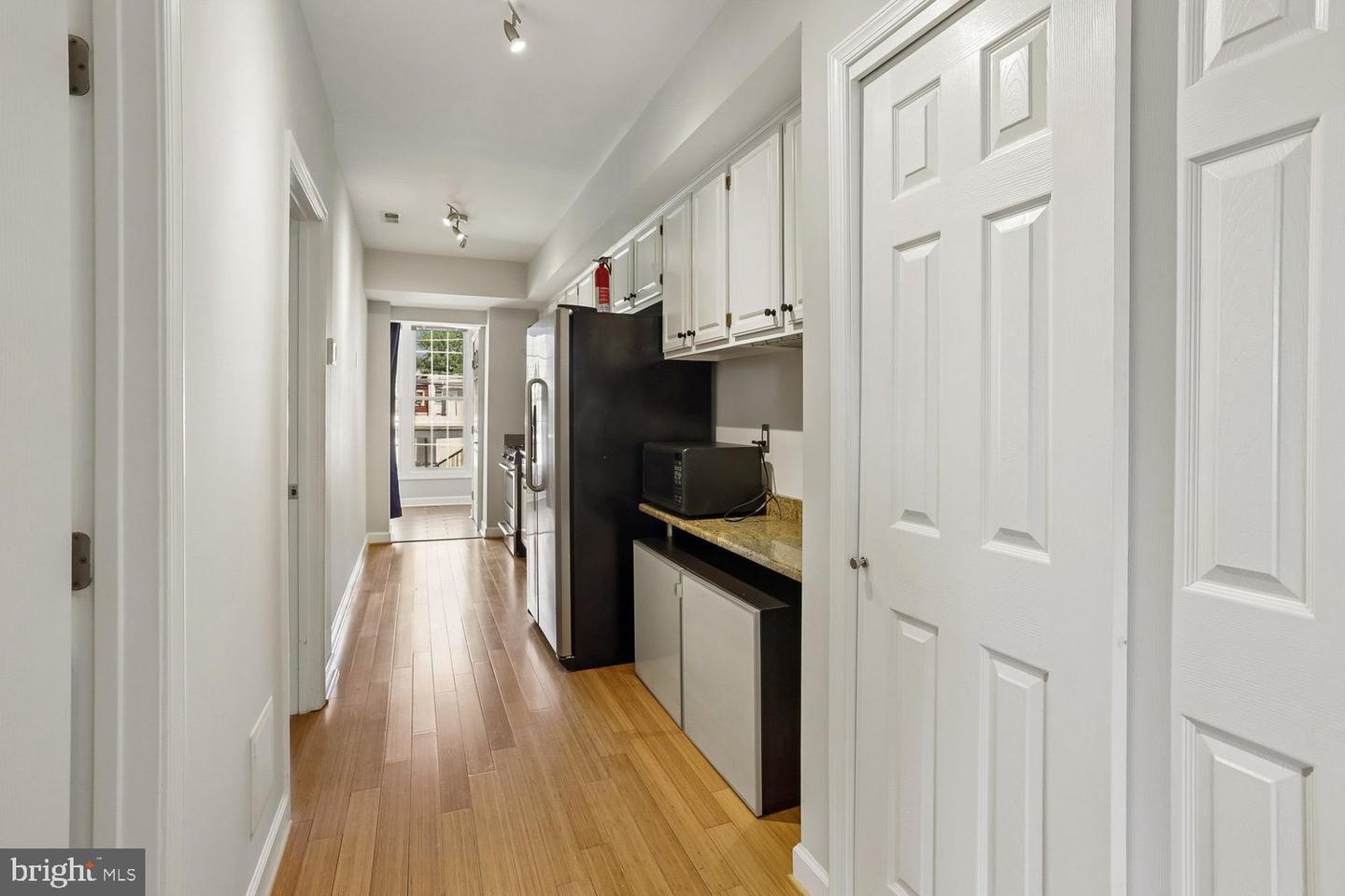937 Randolph St Nw #1 Property Photo 11