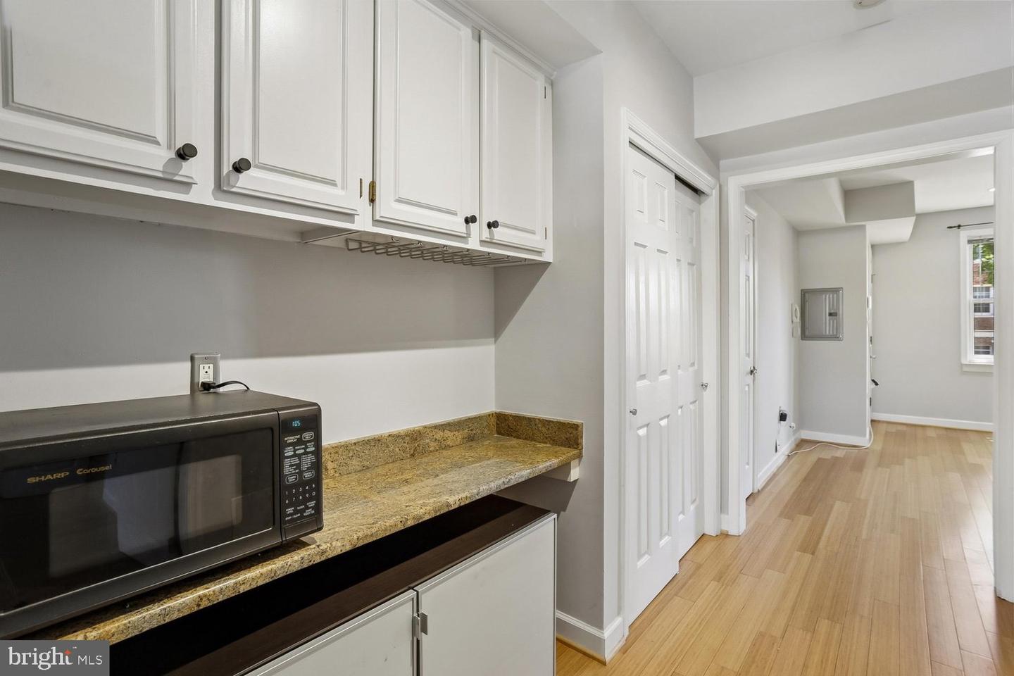 937 Randolph St Nw #1 Property Photo 16