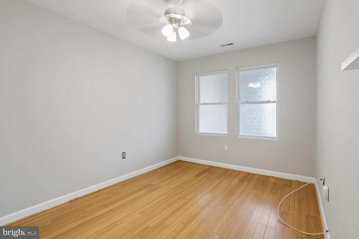 937 Randolph St Nw #1 Property Photo 24