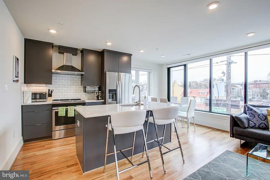 843 UPSHUR ST NW #301 Property Photo 1
