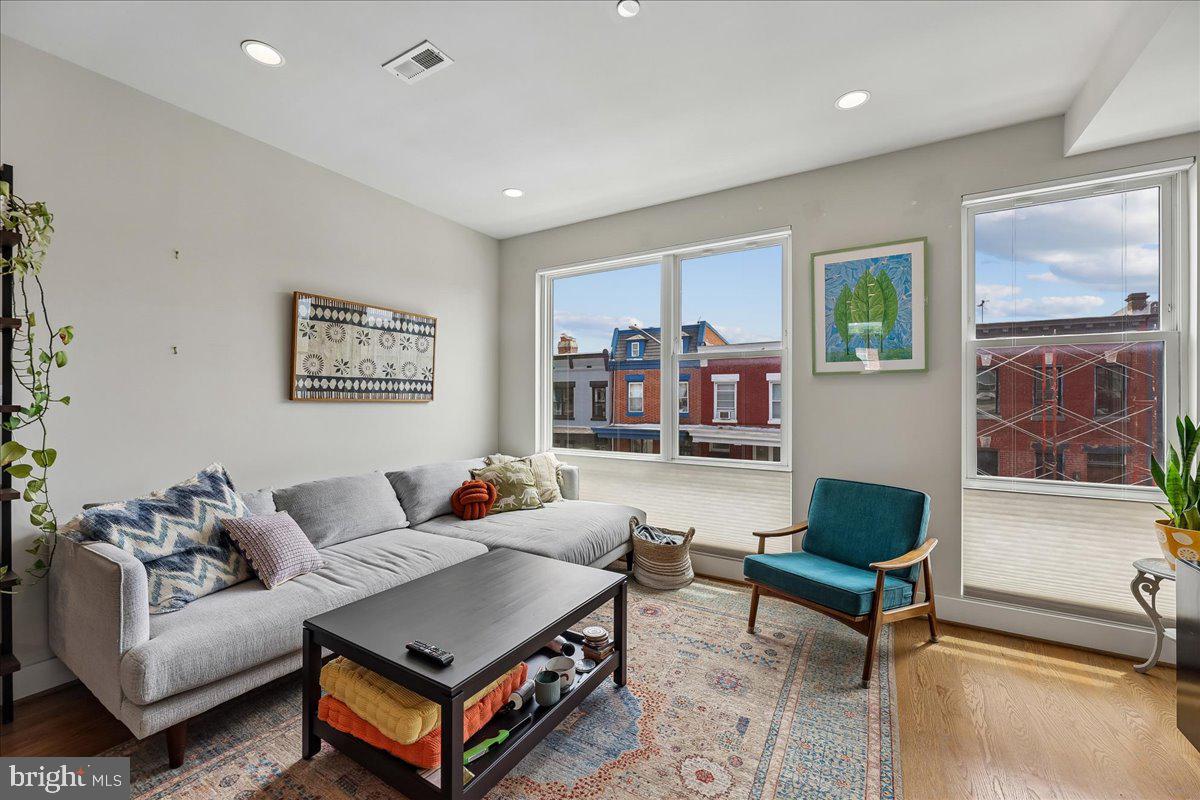 619 HARVARD ST NW #2 Property Photo 1