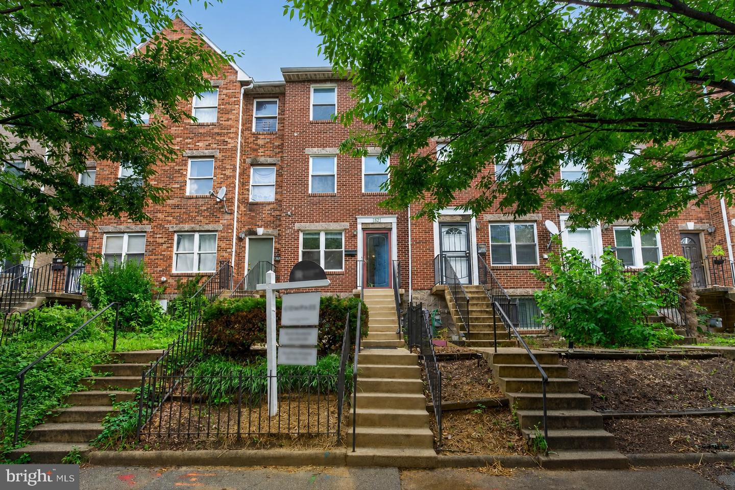 1321 Belmont St Nw Property Photo 1