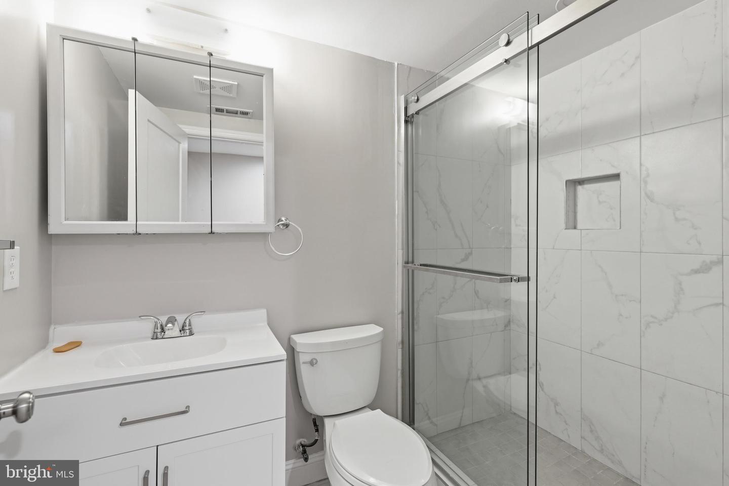 206 Morgan St Nw Property Photo 16