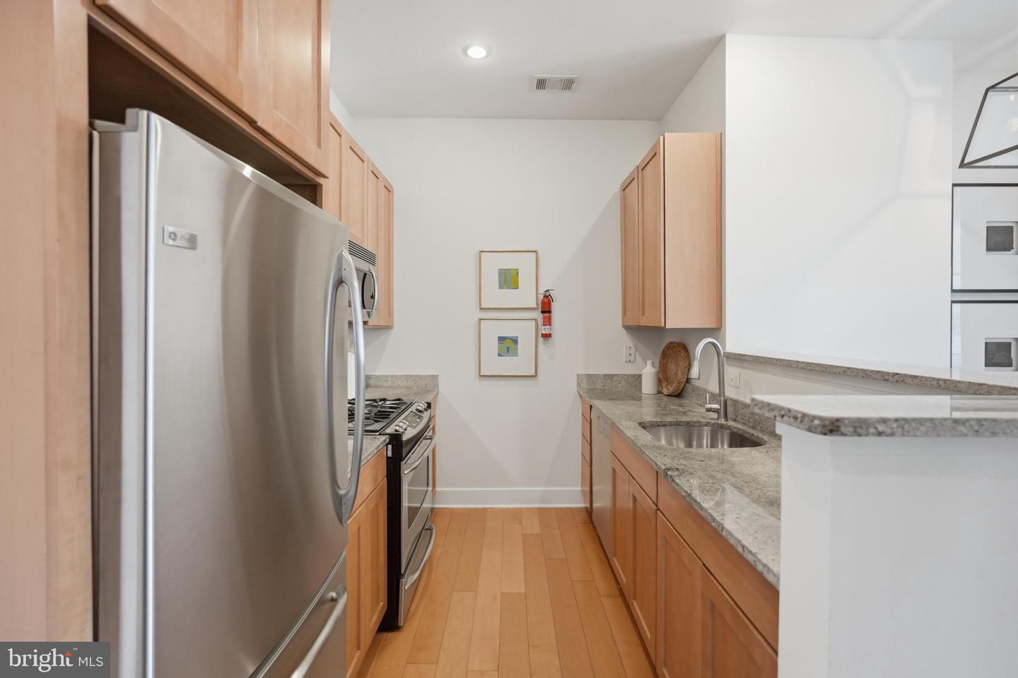 1425 11th St Nw #503 Property Photo 6