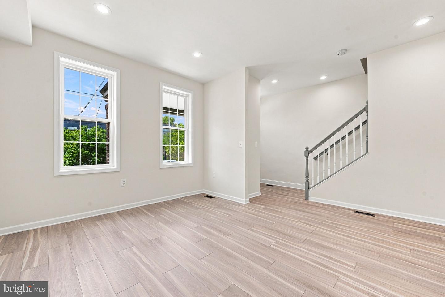 503 Randolph St Nw Property Photo 14